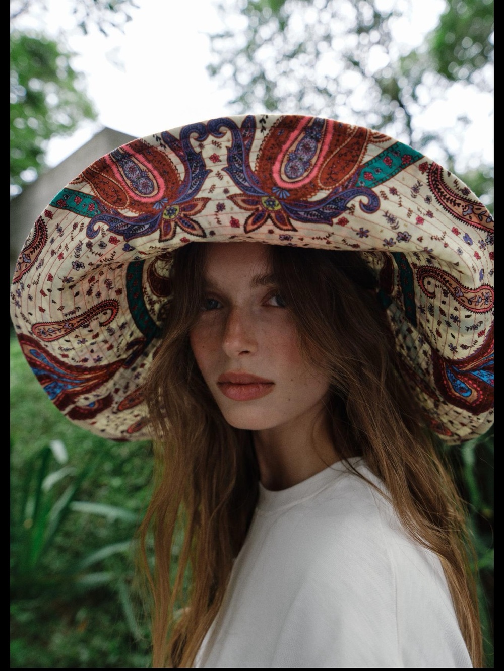 PAISLEY PRINT WIDE BRIM HAT
